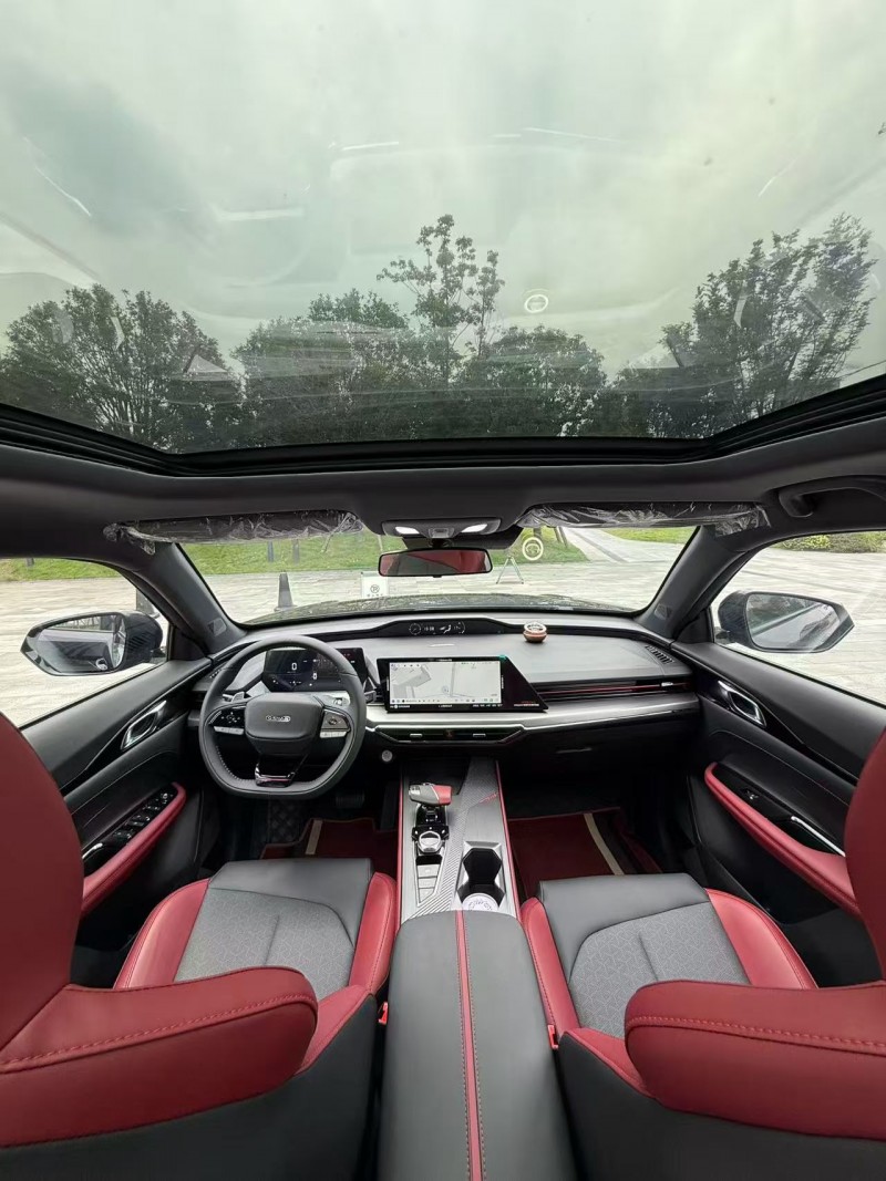 成都24年长安汽车欧尚3