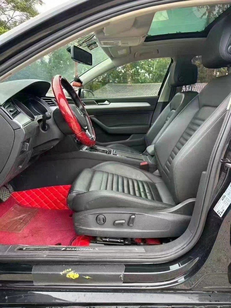 安顺18年大众迈腾4