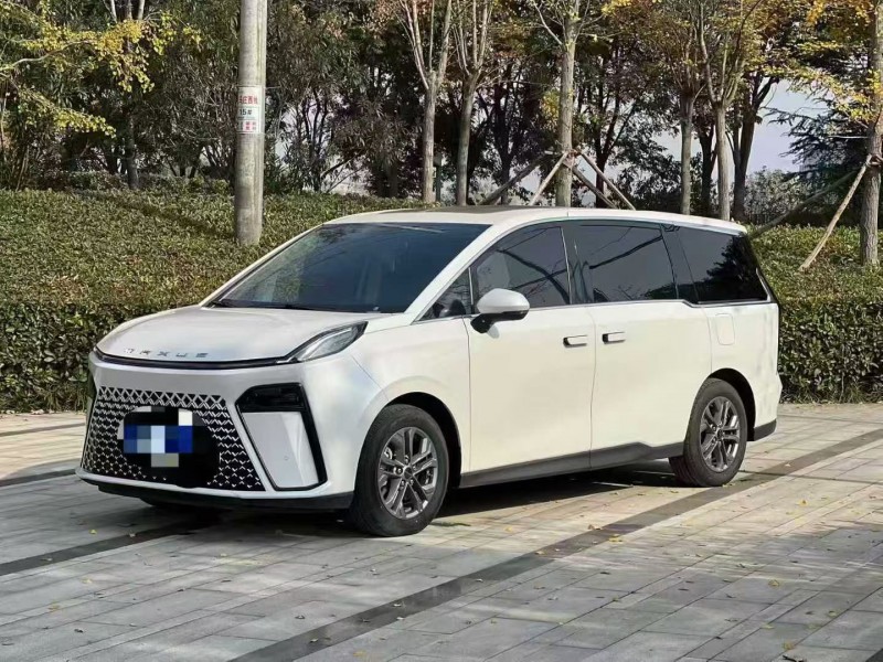 郑州24年大通G702