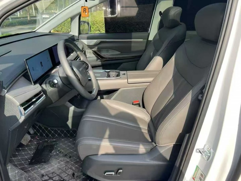 郑州24年大通G703