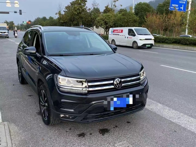 安顺23年大众途岳3