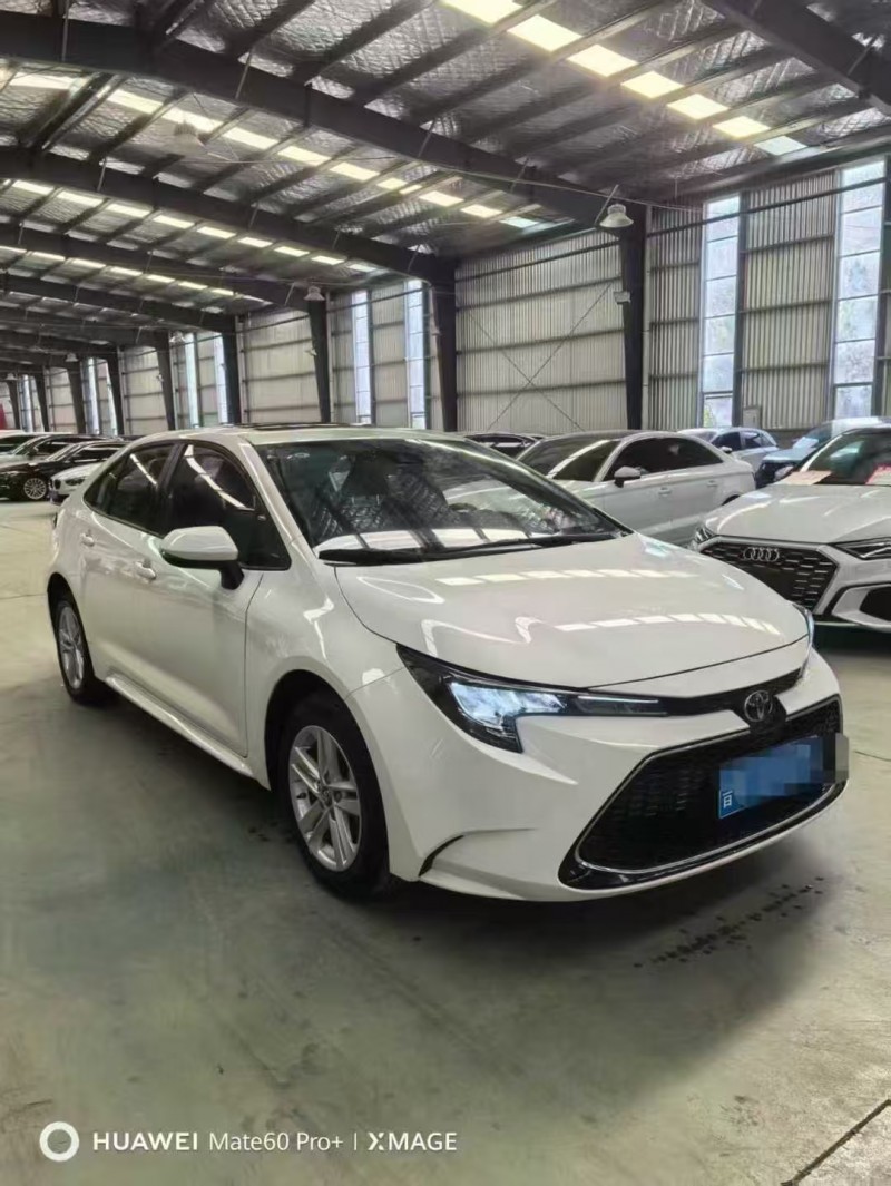 临沂22年丰田雷凌2