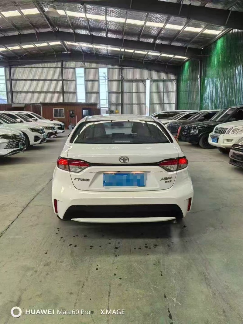 临沂22年丰田雷凌8