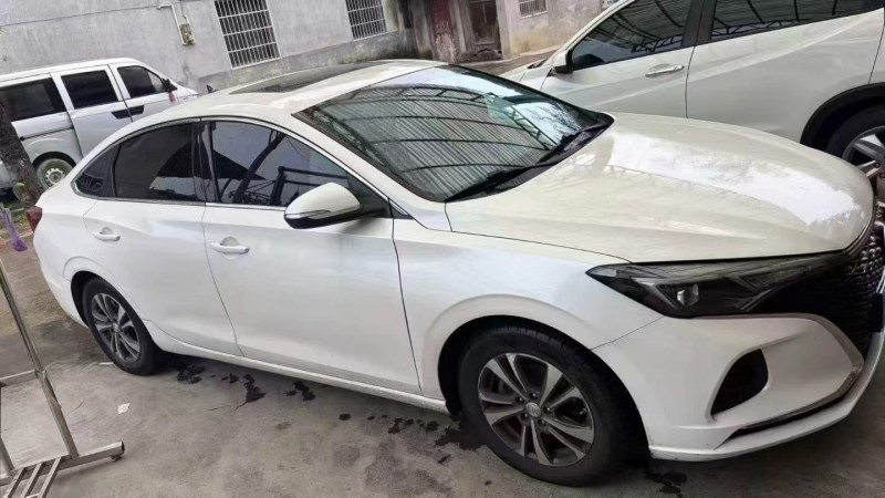 黔西南20年长安汽车逸动2