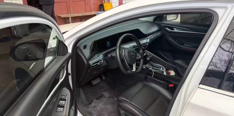 黔西南20年长安汽车逸动3