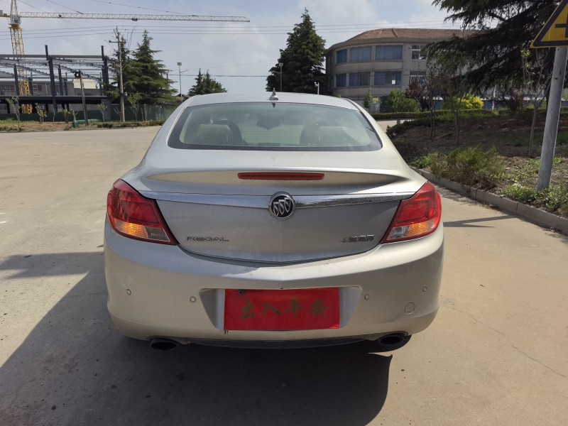 烟台13年别克君威9