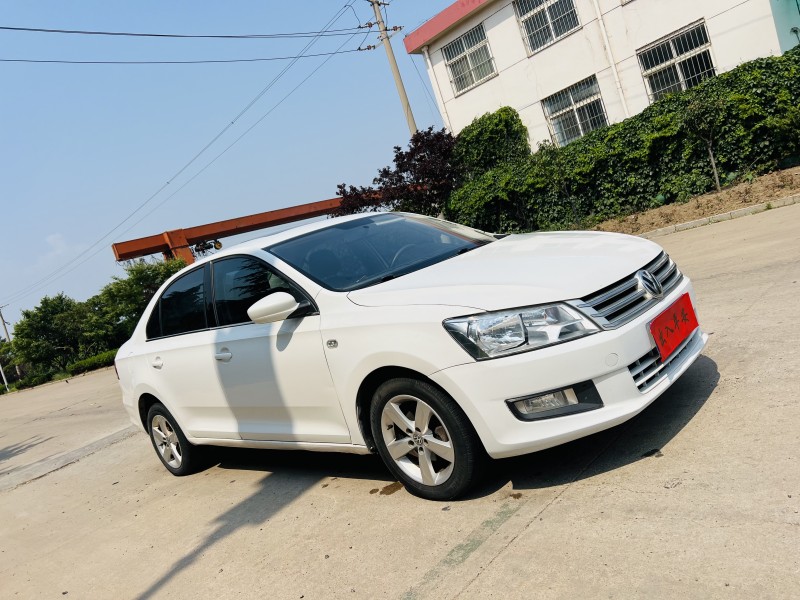 烟台15年大众桑塔纳2