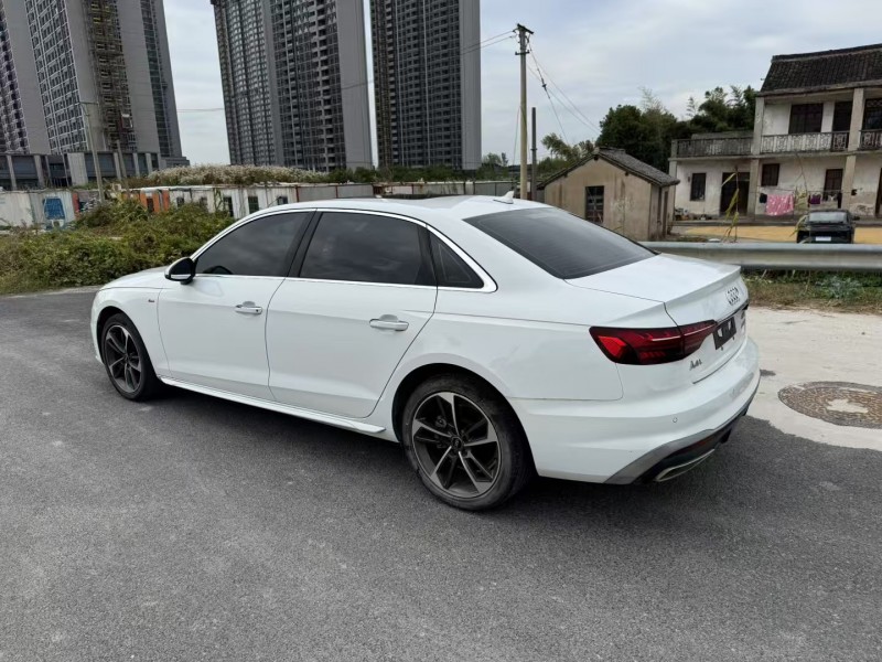 苏州23年奥迪A4L7