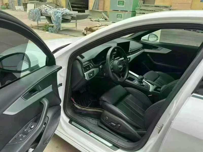 苏州21年奥迪A4L8