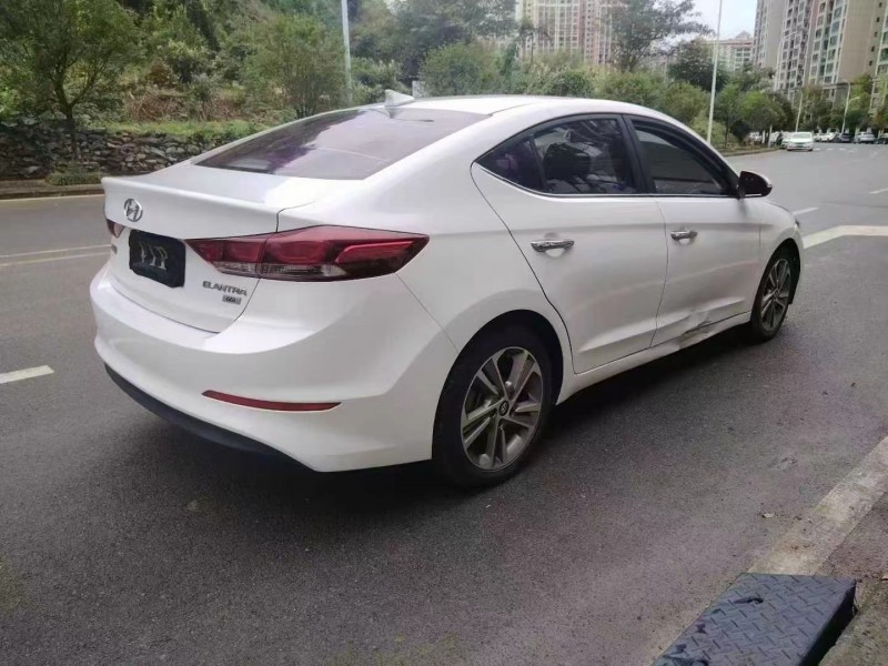 遵义19年现代领动7