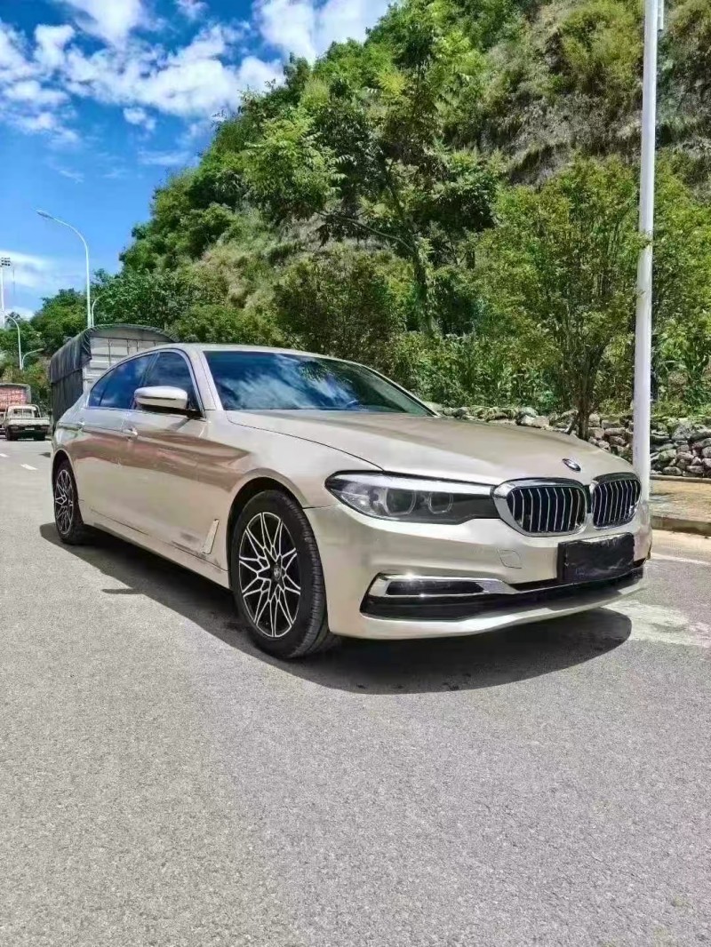 遵义19年宝马5系3