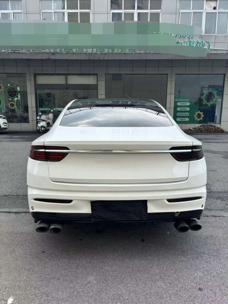 襄阳22年吉利星瑞9