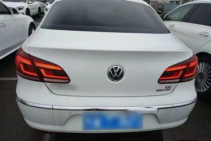 毕节18年大众CC8