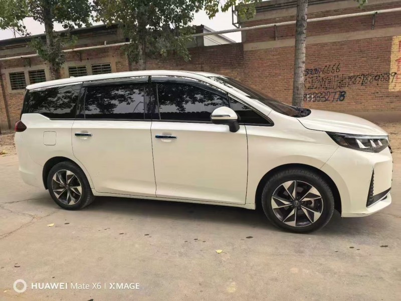 保定21年传祺M66