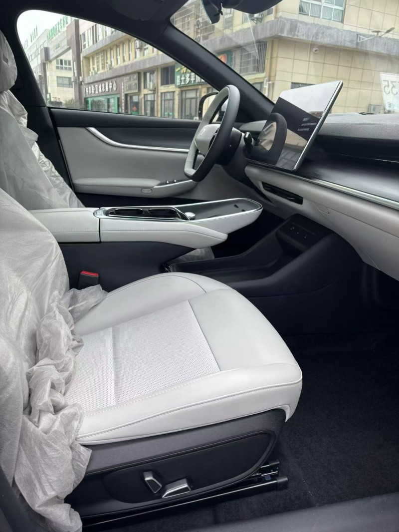 襄阳25年长安汽车启源7