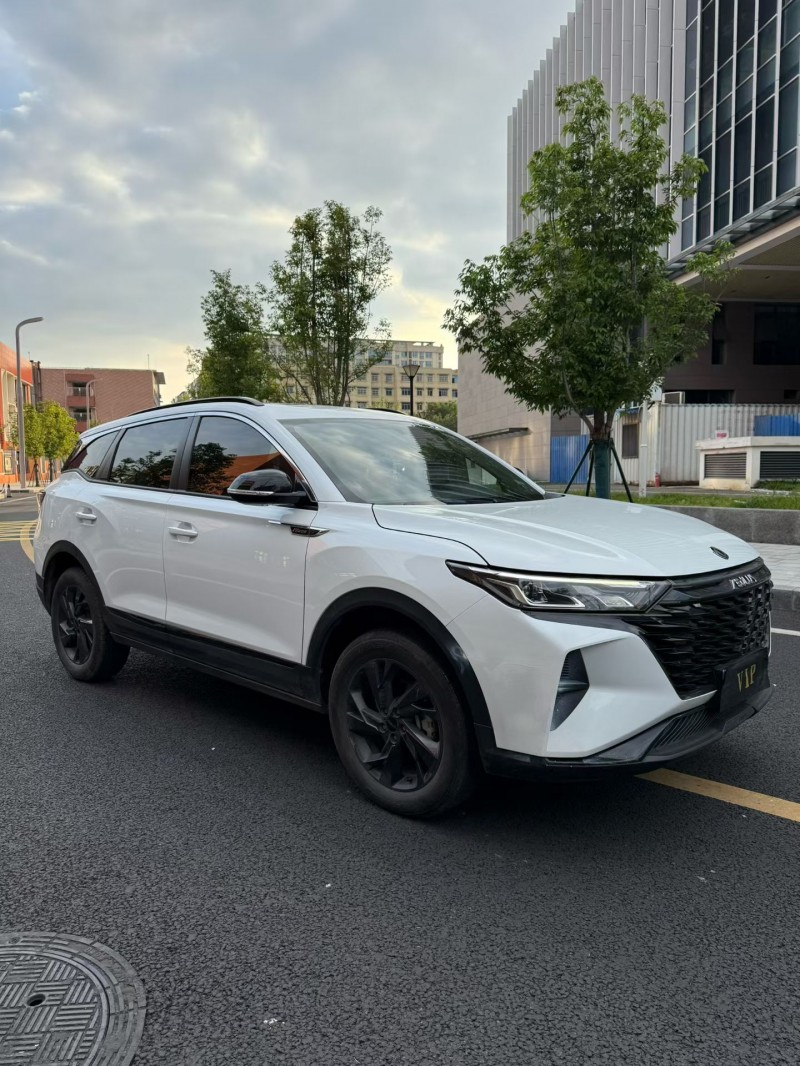 成都23年东风风神2