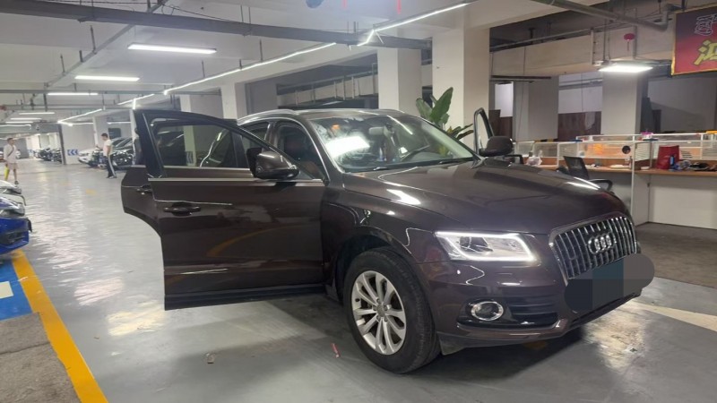 成都14年奥迪Q52