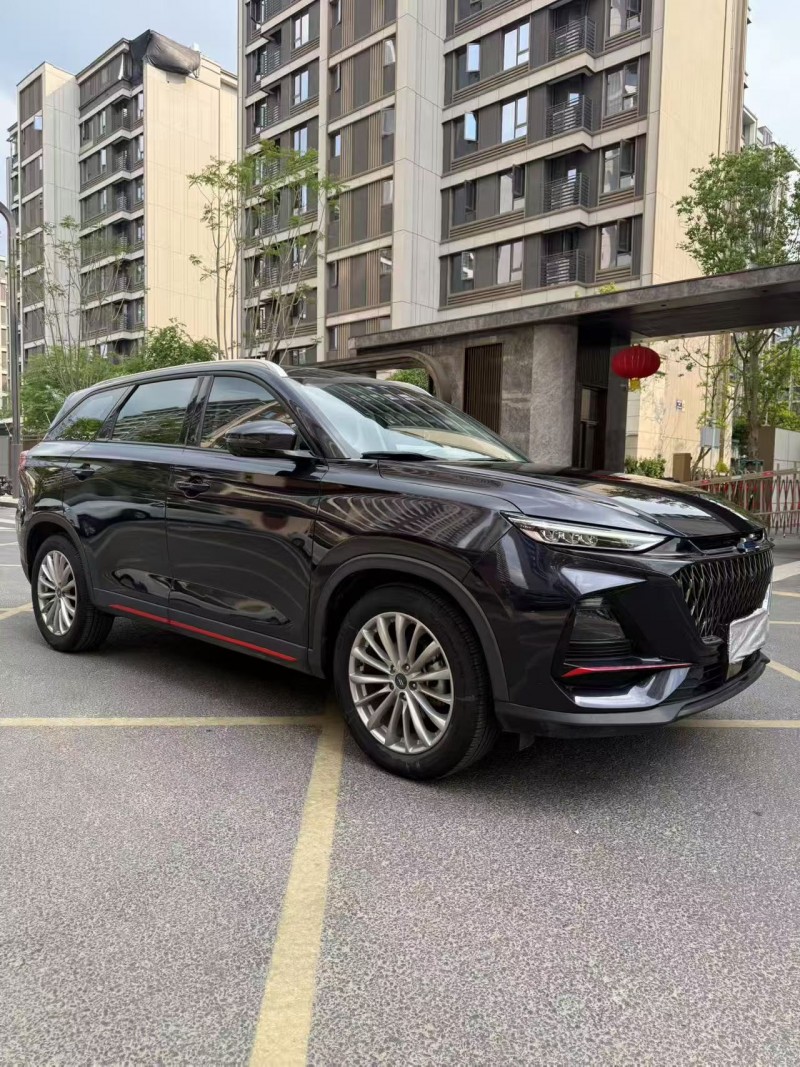 成都22年长安汽车欧尚2