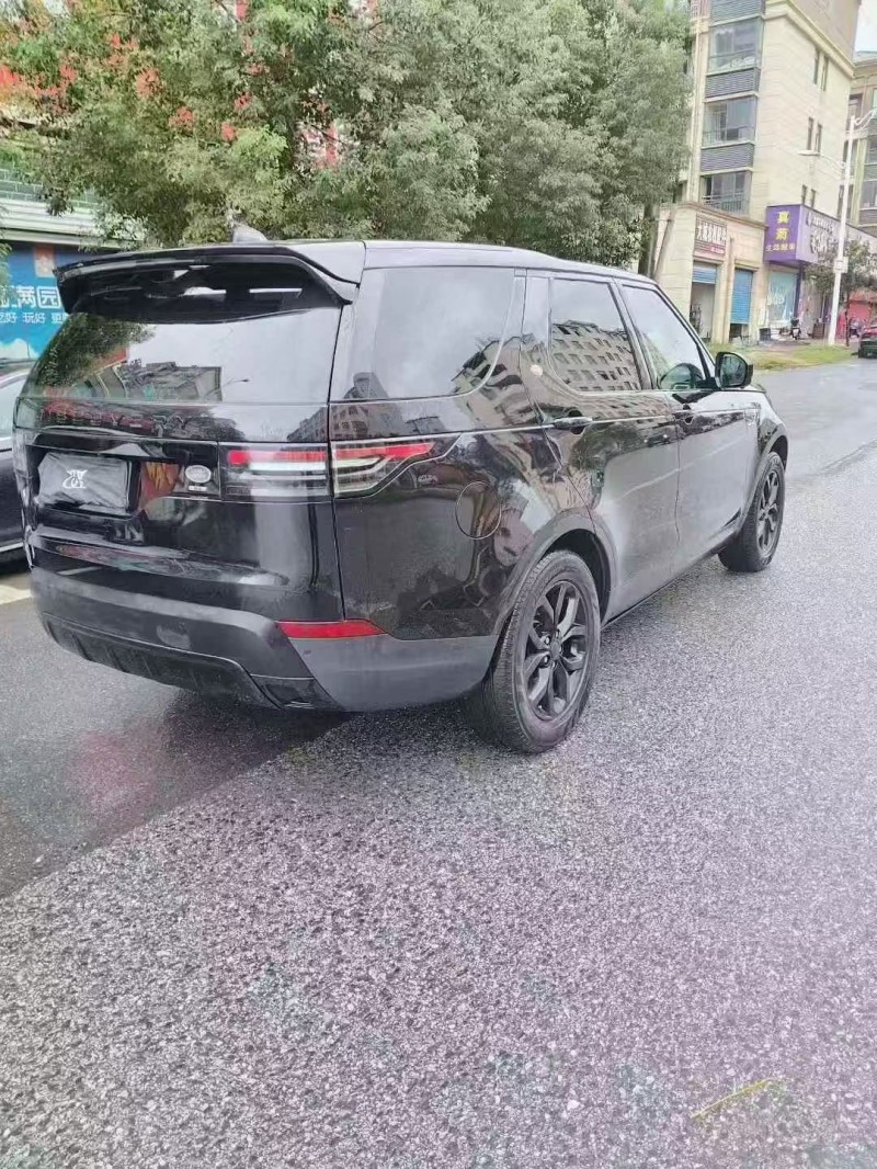 九江17年路虎发现8