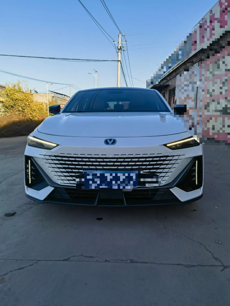 运城23年长安汽车UNI1