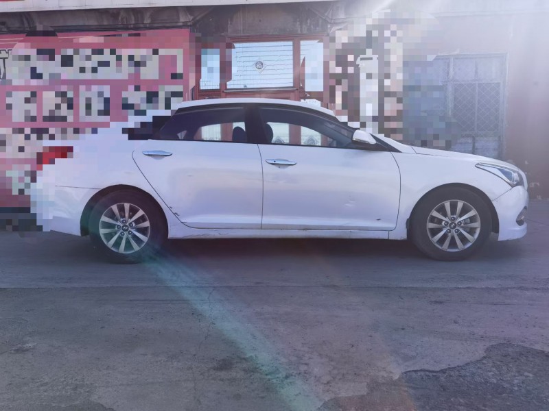 运城16年现代名图2