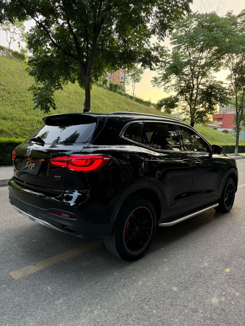 成都19年名爵HS5