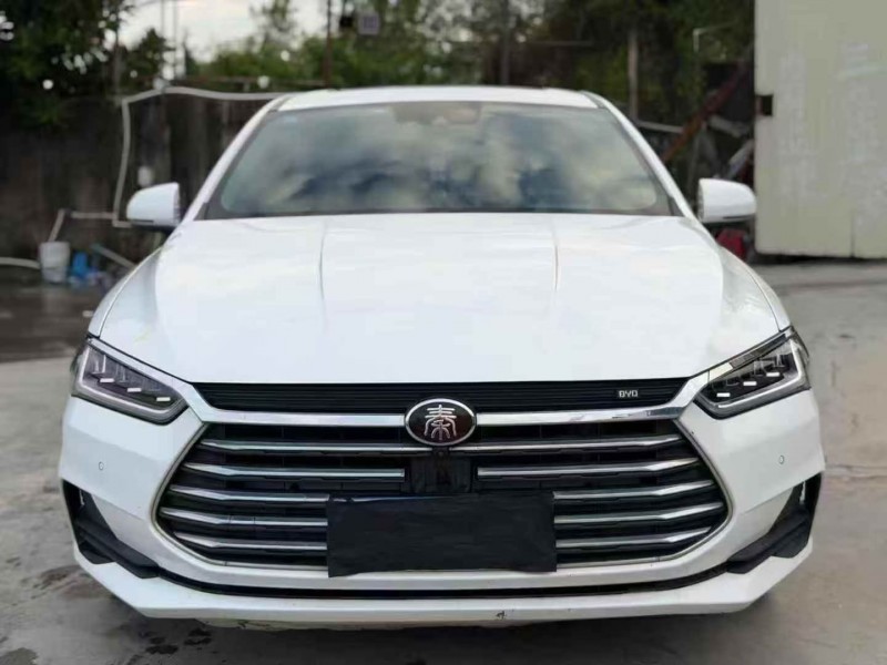 珠海19年比亚迪秦1