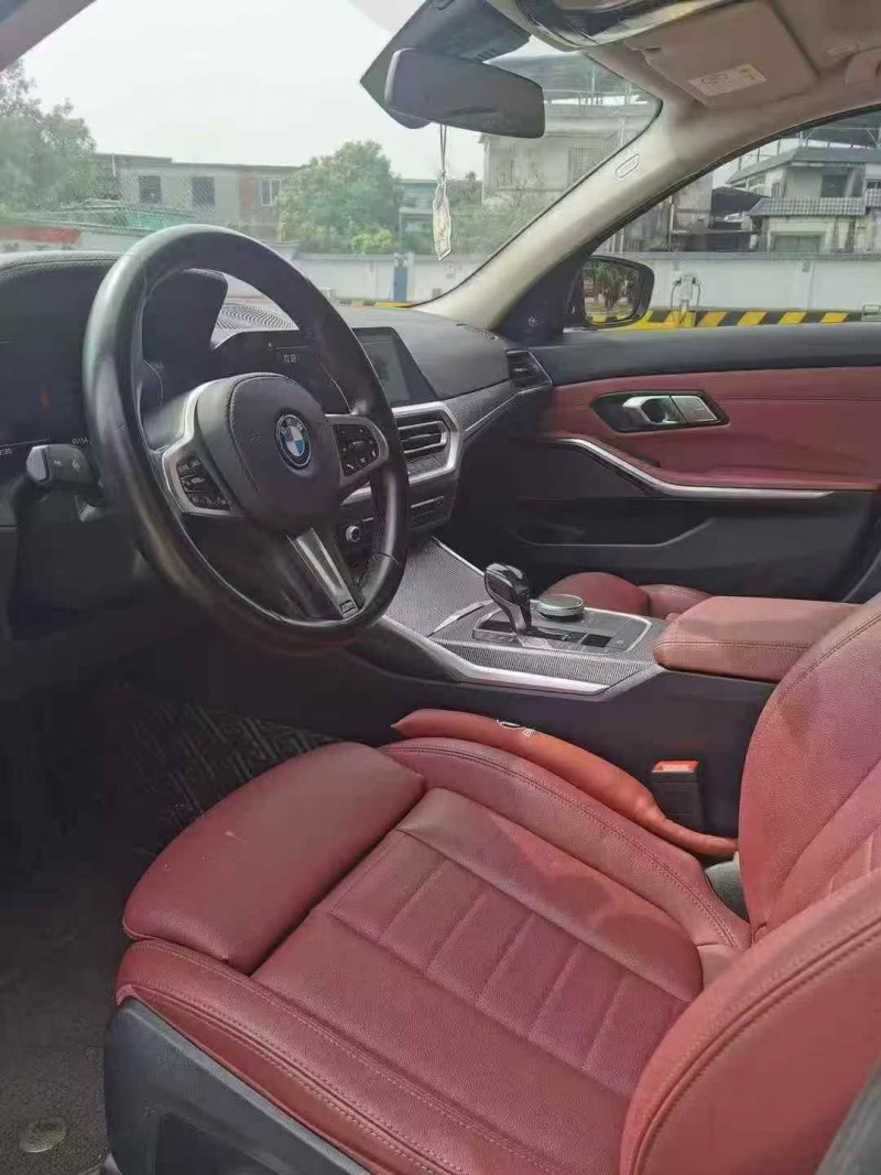 珠海21年宝马3系4