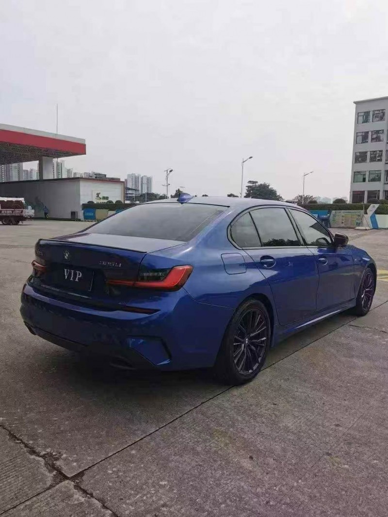 珠海21年宝马3系8