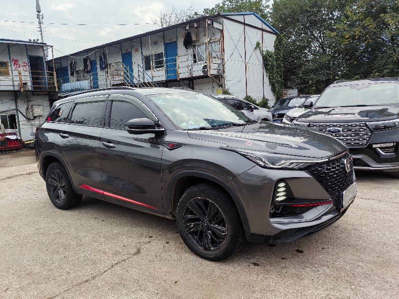 长沙20年长安汽车CS753