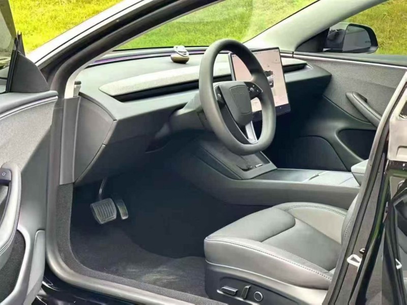 吉安24年特斯拉MODEL 34