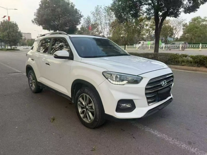 徐州19年现代ix352