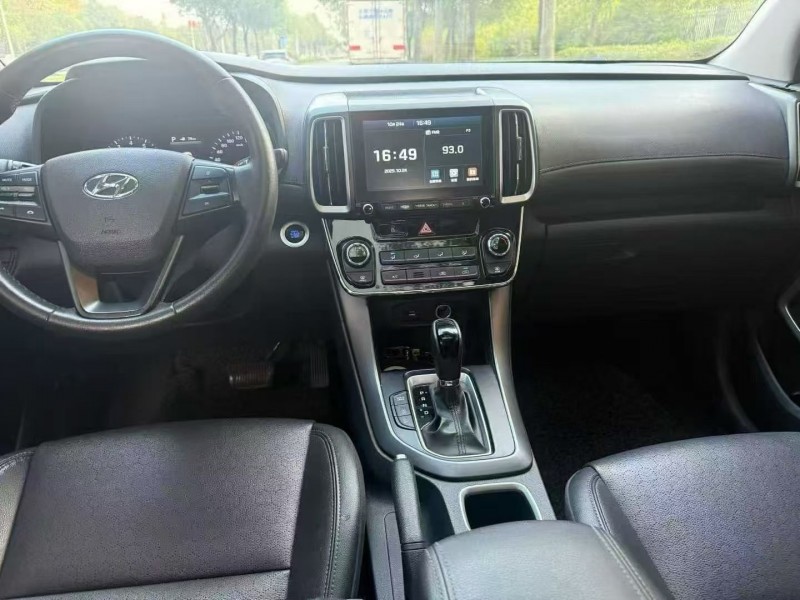 徐州19年现代ix356