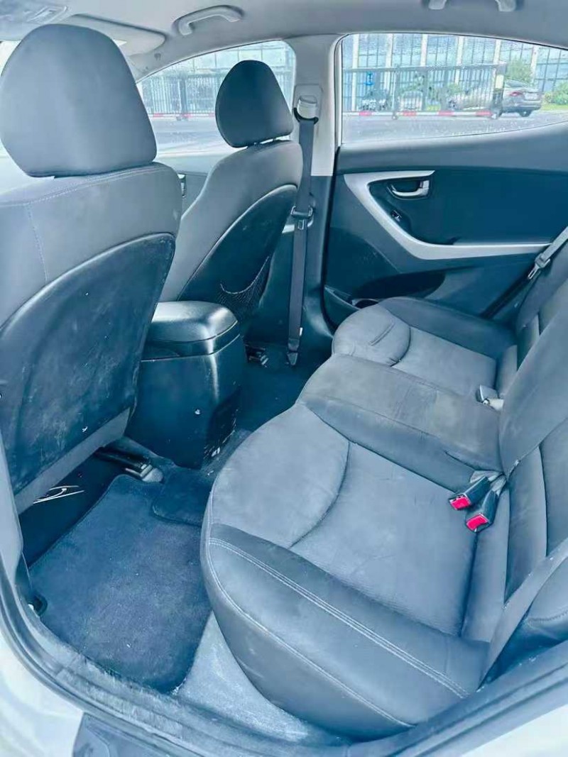 东莞17年现代朗动7