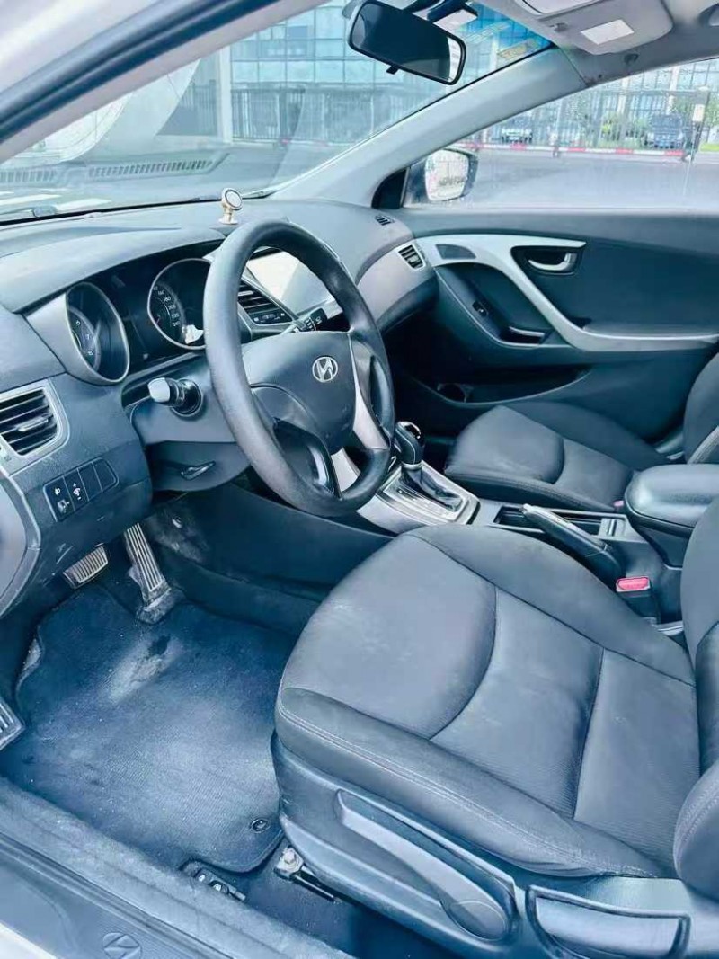 东莞17年现代朗动9