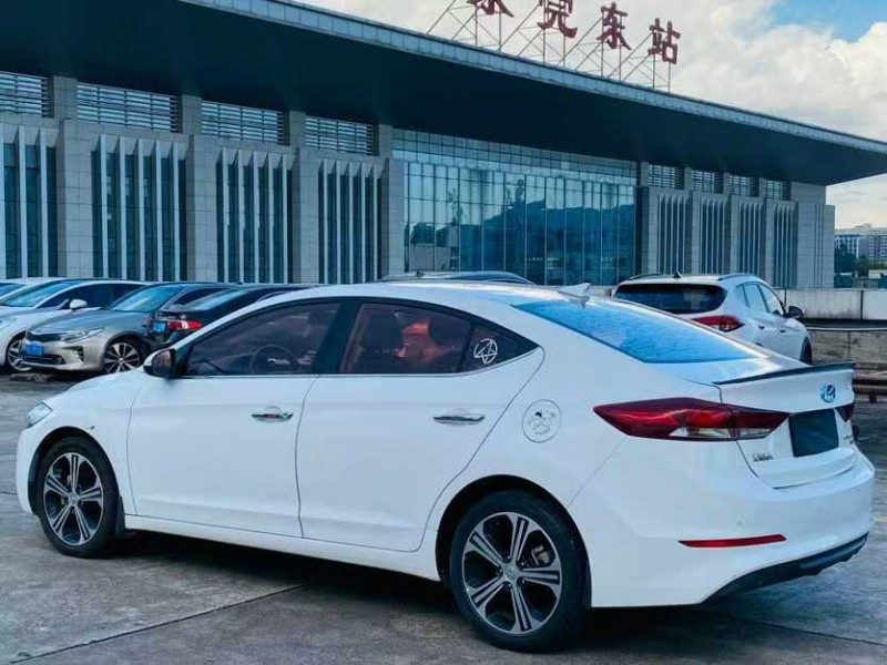 东莞19年现代领动7