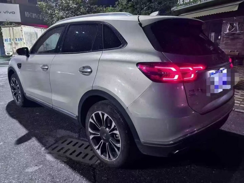 吉安21年红旗HS57