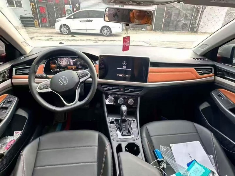 济宁24年大众宝来5