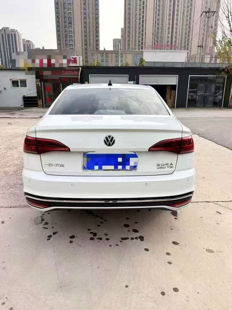 济宁24年大众宝来8