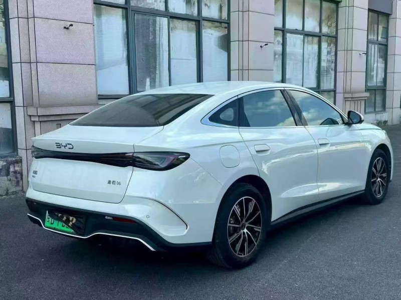 漳州24年比亚迪海豹8