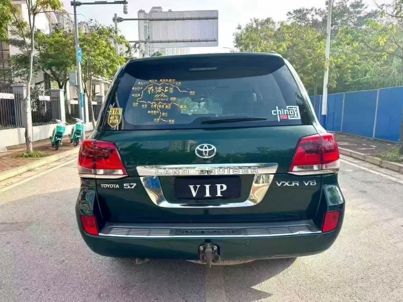 湛江13年丰田兰德酷路泽9