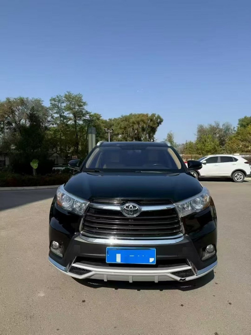 马鞍山16年丰田汉兰达1