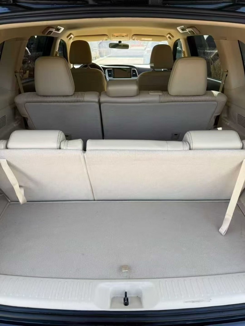 马鞍山16年丰田汉兰达5