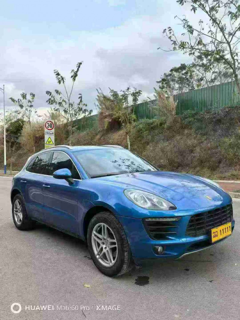 南宁17年保时捷Macan2