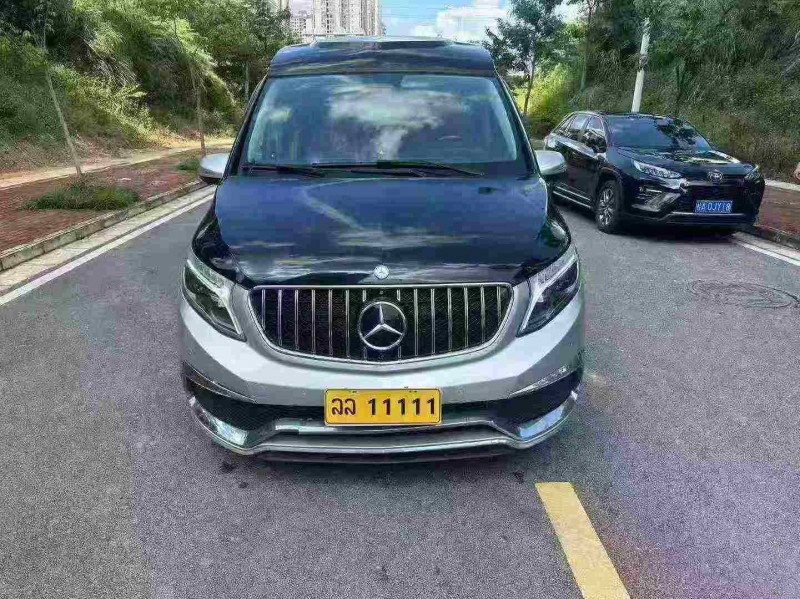 南宁20年奔驰威霆1