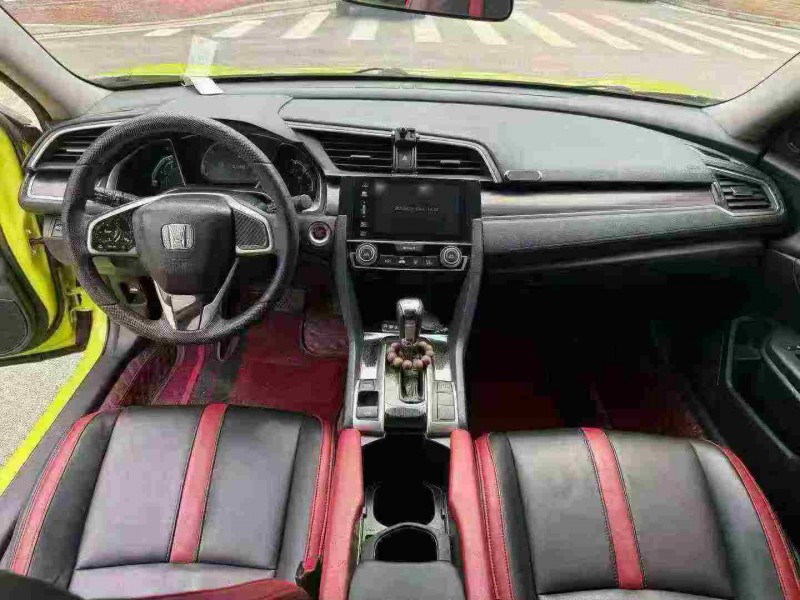 南宁20年本田思域5