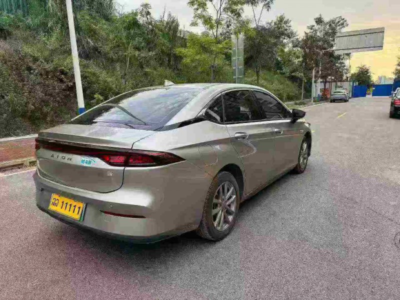 南宁23年传祺埃安S5807