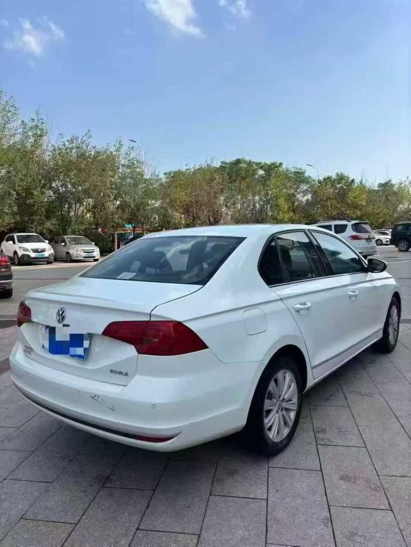 邢台17年大众宝来7