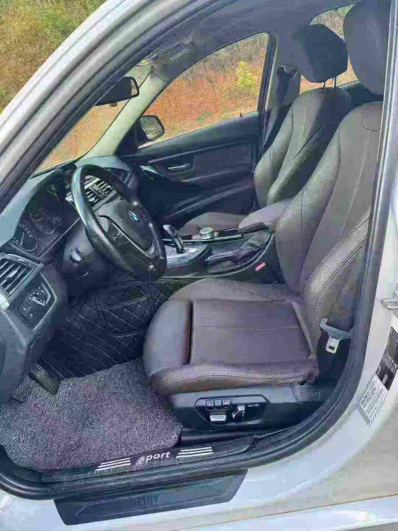 南宁19年宝马3系4