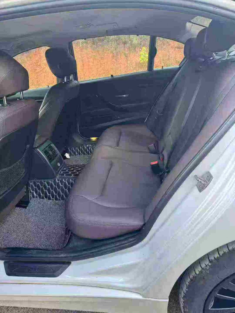 南宁19年宝马3系6